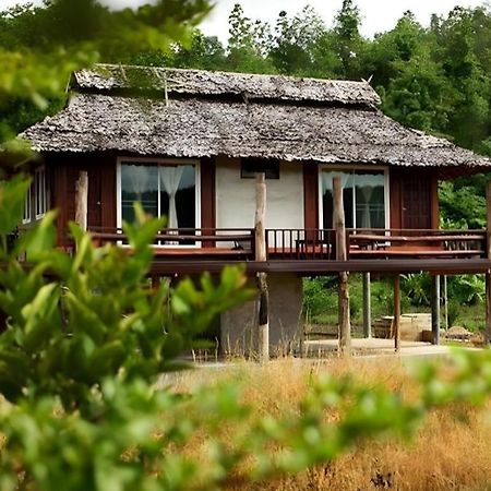 Herntai Resort Ban Mae La Noi Exterior photo