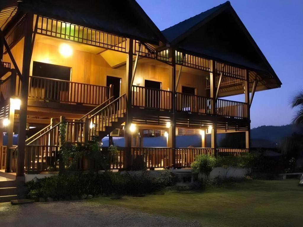 Herntai Resort Ban Mae La Noi Exterior photo